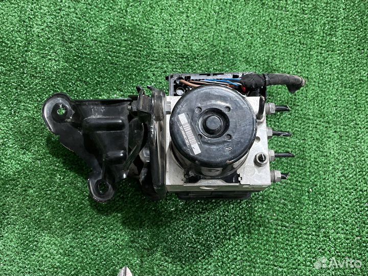 Блок ABS Audi A3 VW Passat B6 Jetta Golf