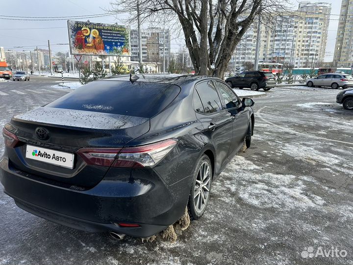 Toyota Camry 2.5 AT, 2021, 83 000 км