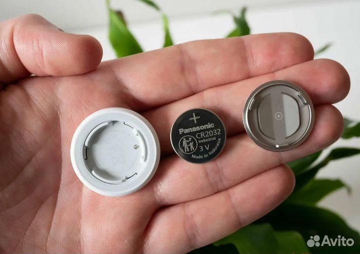 Трекер AirTag б/у