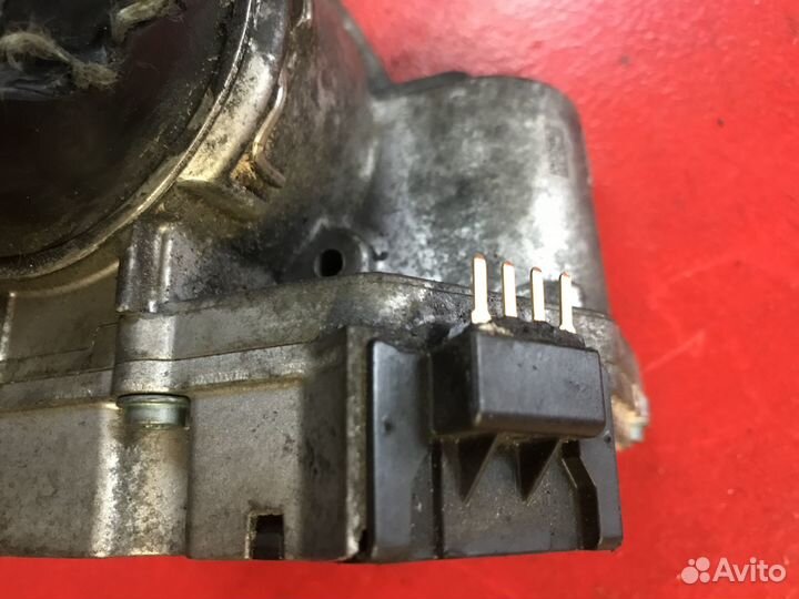 Дроссельная заслонка Audi A6 C5 2.5TD AKE BDG