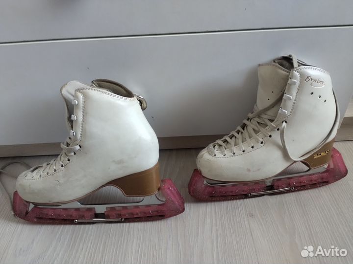 Фигурные коньки edea 22,5