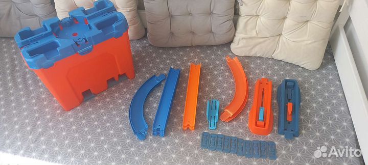 Гоночный трек hot wheels