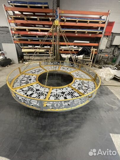 Люстра, паникадило, хорос под золото