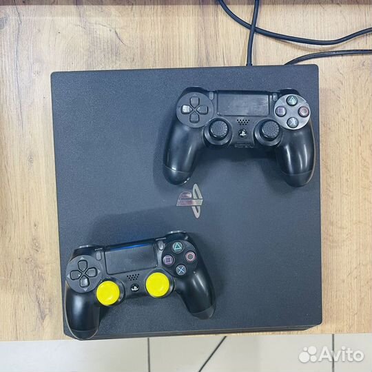 Игровая консоль PlayStation 4 Pro