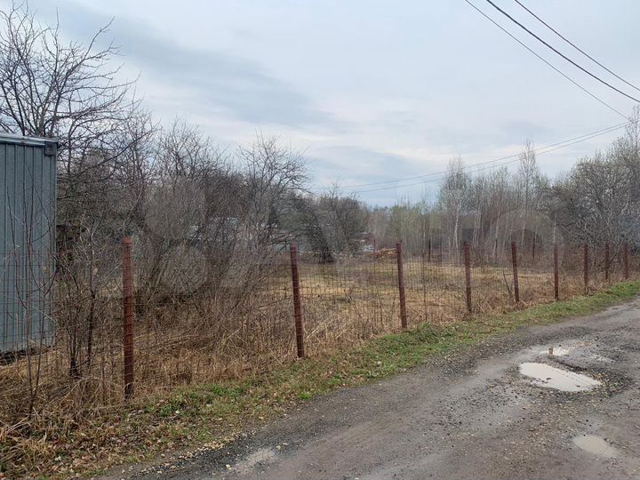 Дача 20 м² на участке 5 сот.