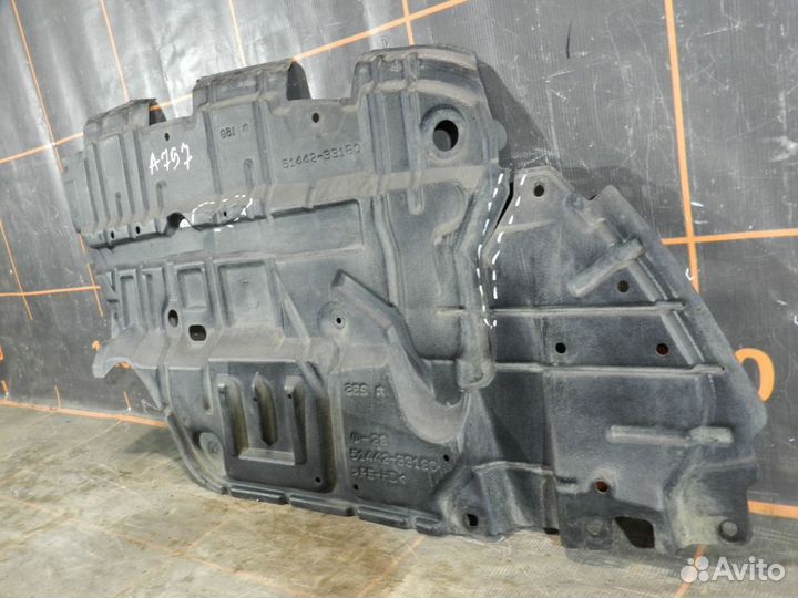 Защита(пыльник) двигателя - Toyota Camry V50