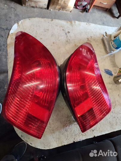 Фонарь задний Peugeot 308 SW универсал