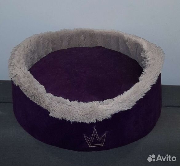 Лежанка для собак и кошек новая