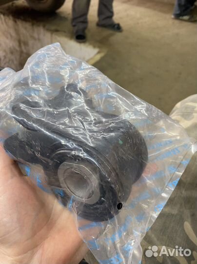 Сайлентблок mazda, форд,вольво