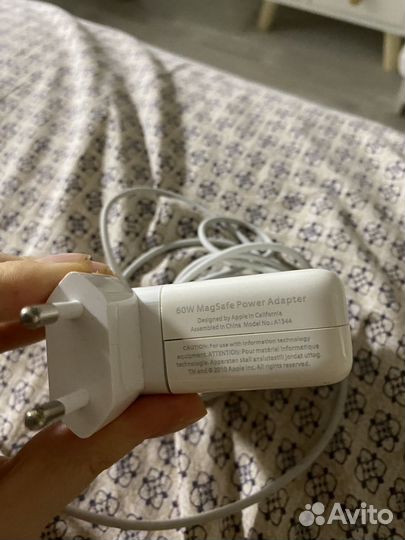 Зарядка на macbook