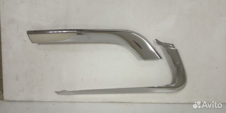 Накладка переднего бампера хром LADA Vesta