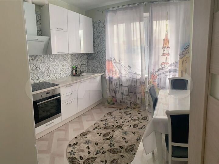 2-к. квартира, 56 м², 3/3 эт.