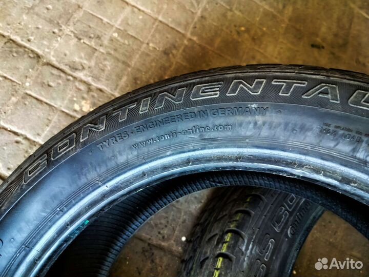 Continental ContiCrossContact UHP 235/50 R19