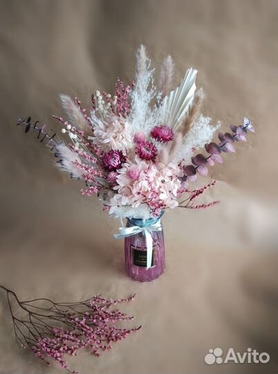 Букеты из стабилизированных цветов и сухоцветов