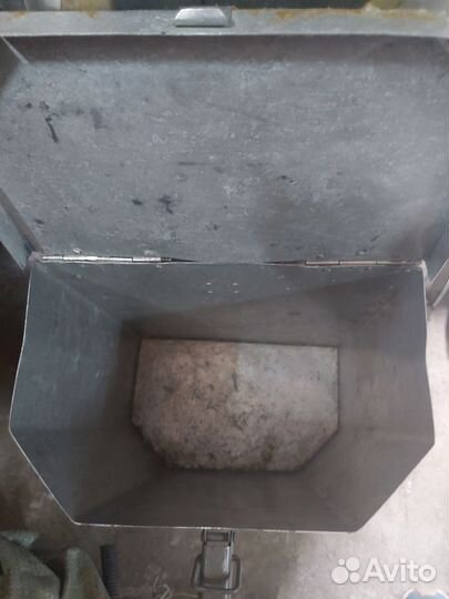 Ящик рыбацкий