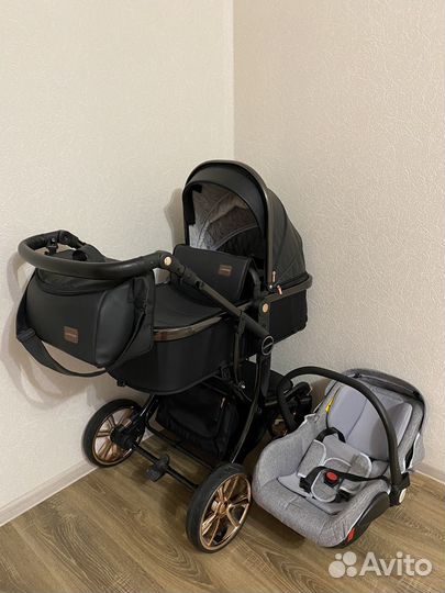 Коляска - трансформер с автолюлькой