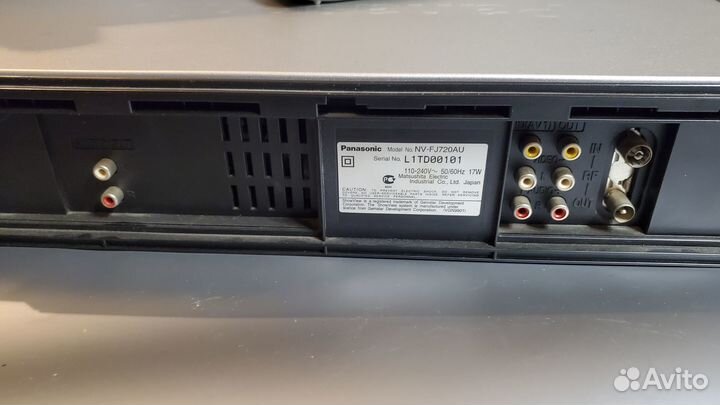 Panasonic NV-FJ720AU HiFi VHS Видеомагнитофон