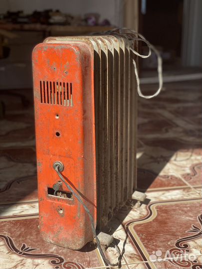 Масляный обогреватель надежный мощный