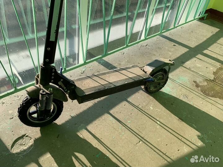 Электросамокат mizar. Senator mustang