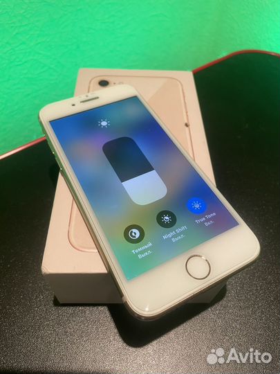 iPhone 8, 64 ГБ