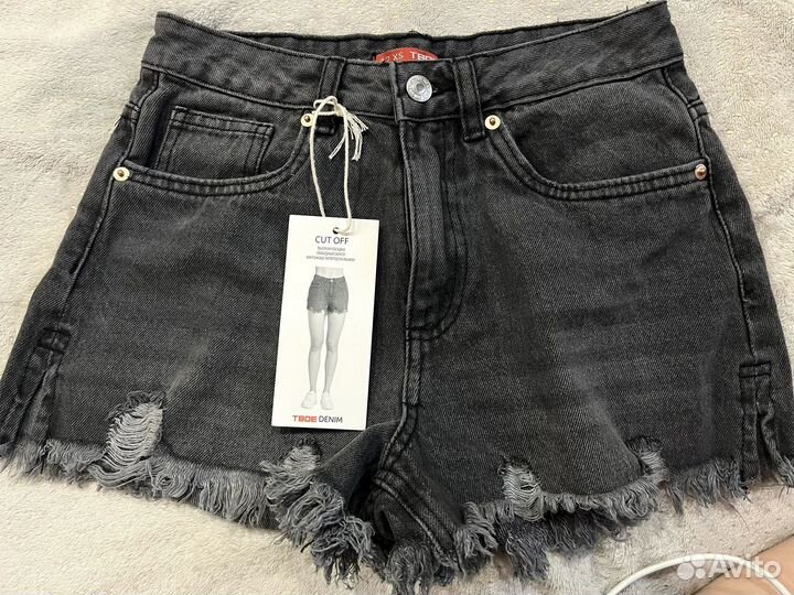 Джинсовые шорты новые 42 твое