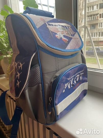 Рюкзак школьный для мальчика б/у в хорошем состоян