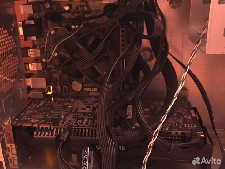 Компьютер для работы дома так же подойдет для игр