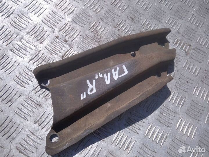 Кронштейн передней балки Mitsubishi Galant/Eclipse