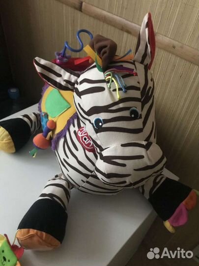 Интерактивная развивающая игрушка K's Kids Райан