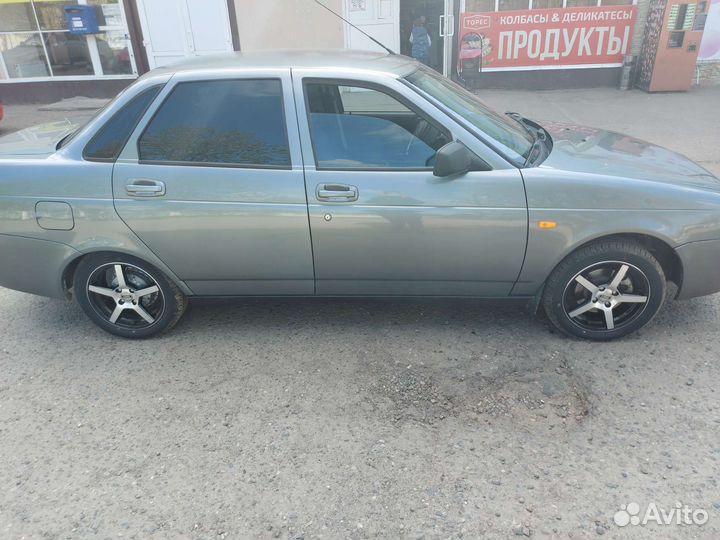 LADA Priora 1.6 МТ, 2011, битый, 167 000 км