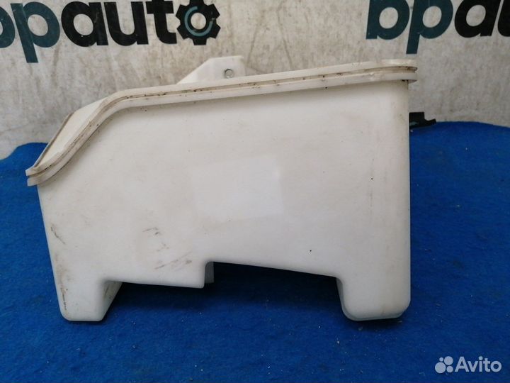 Бачок омывателя нижняя часть 3AA 955 453 J