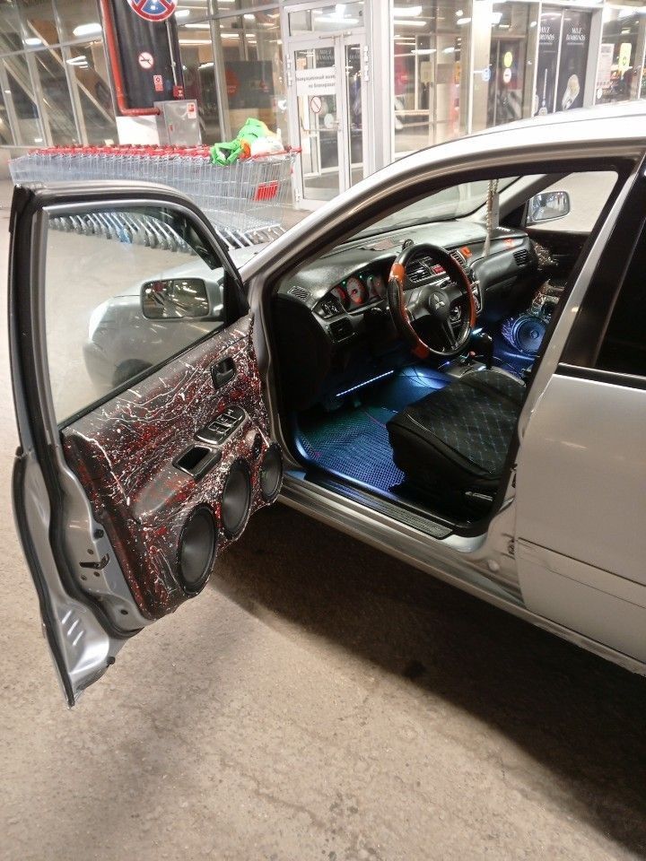 Mitsubishi Lancer: фото владельца