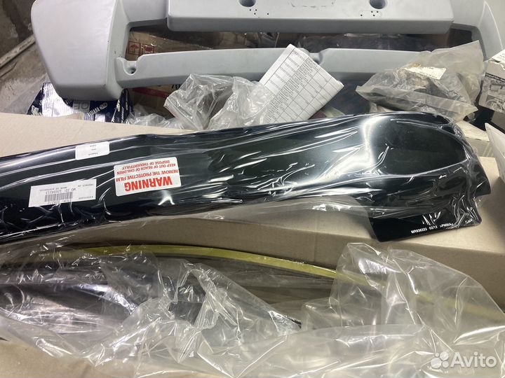 Pajero Sport дефлектор спойлер багажника