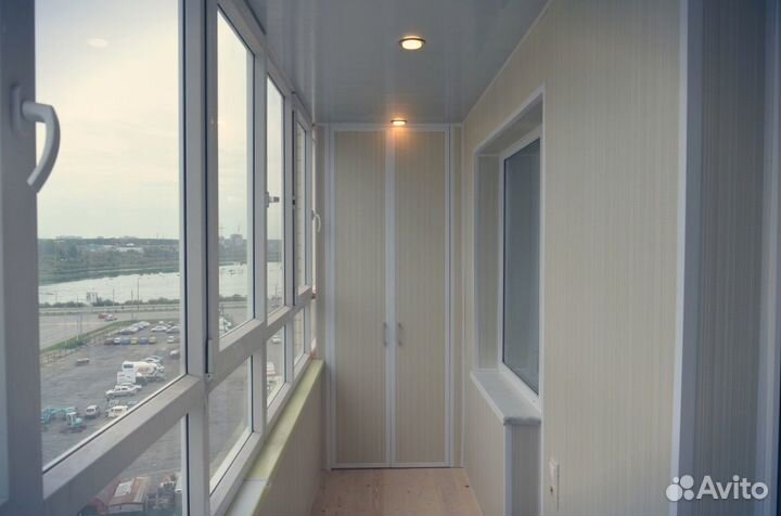 Остекления балкона под ключ