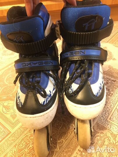 Роликовые коньки