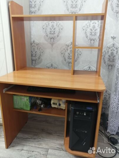 Компьютерный стол бу