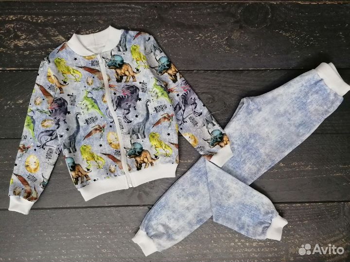 Оптовый пошив одежды. Массовка