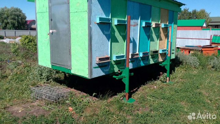 Пчелопавильон