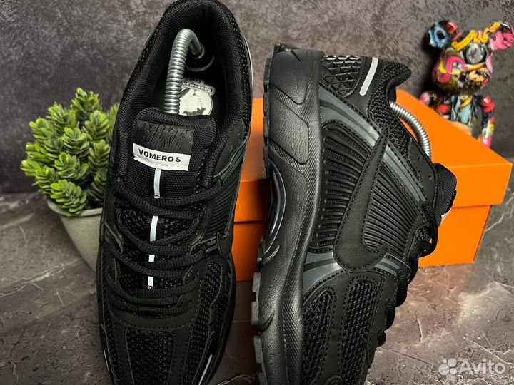 Кроссовки Nike Zoom Vomero 5 black