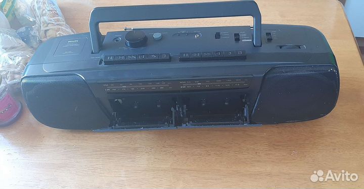 2кассетный магнитофон philips