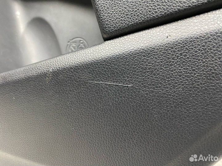 Обшивка двери задней правой Kia Sportage 3 SL 2011