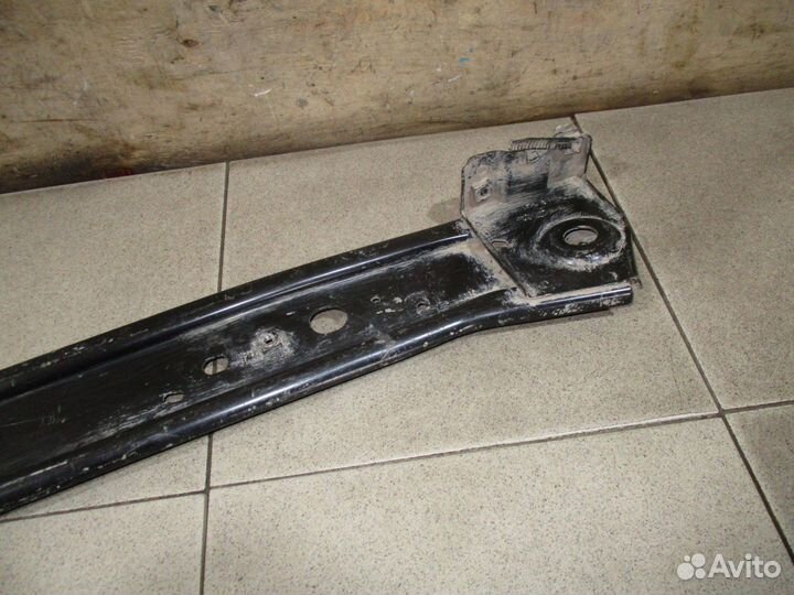 Балка подрадиаторная Renault Megane 3