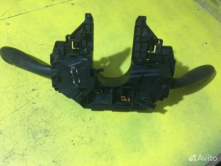 Переключатель подрулевой Ситроен С4 Citroen C4