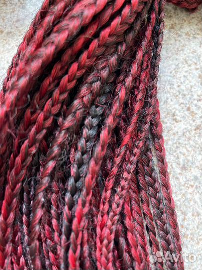 Комплект красных косичек для вплетения