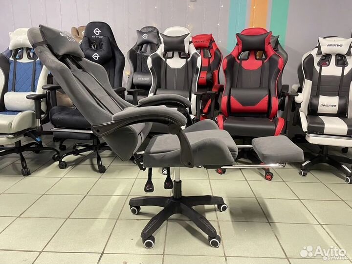 Компьютерное игровое кресло