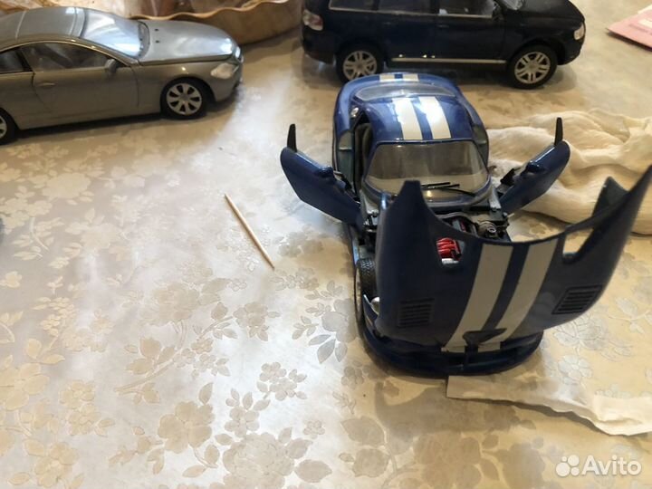 Модельки машин 1/24