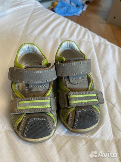 Сандалии детские