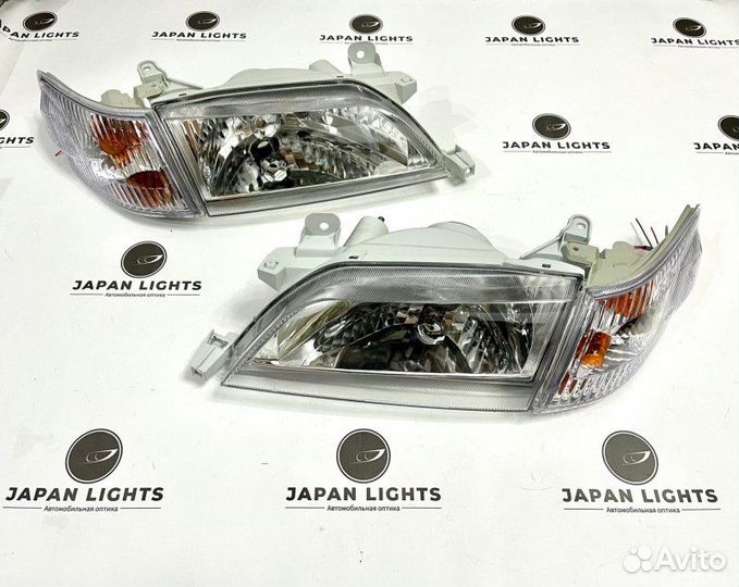 Фары хрустальные передние Toyota Corona Premio 210