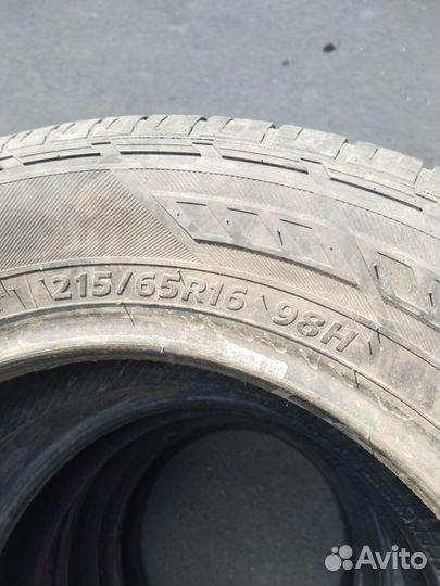 Hankook Dynapro HP RA23 215/65 R16 98H