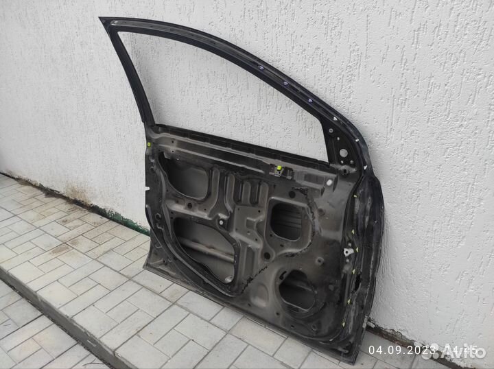 Дверь передняя левая mitsubishi lancer 10